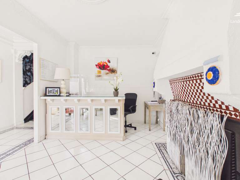 House Dax - 9 bedrooms - 735m²