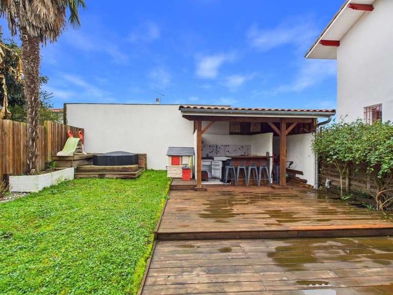 Maison Dax - 3 chambres - 123m²