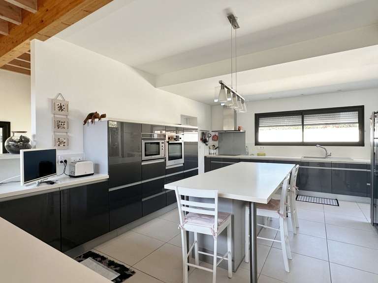 Maison Dax - 4 chambres - 270m²