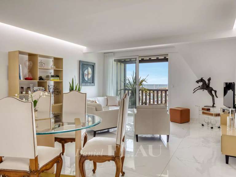 Apartment with Sea view Deauville - 2 bedrooms - 153m²