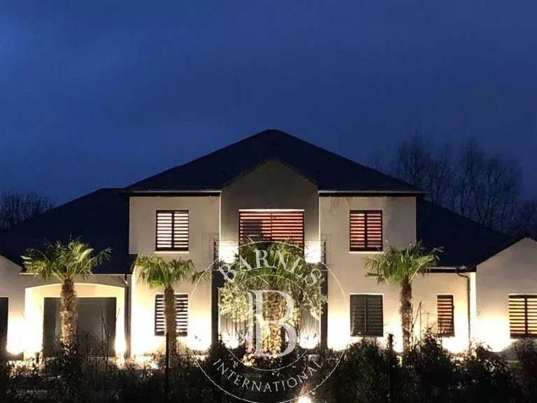 Maison Deauville - 5 chambres - 271m²