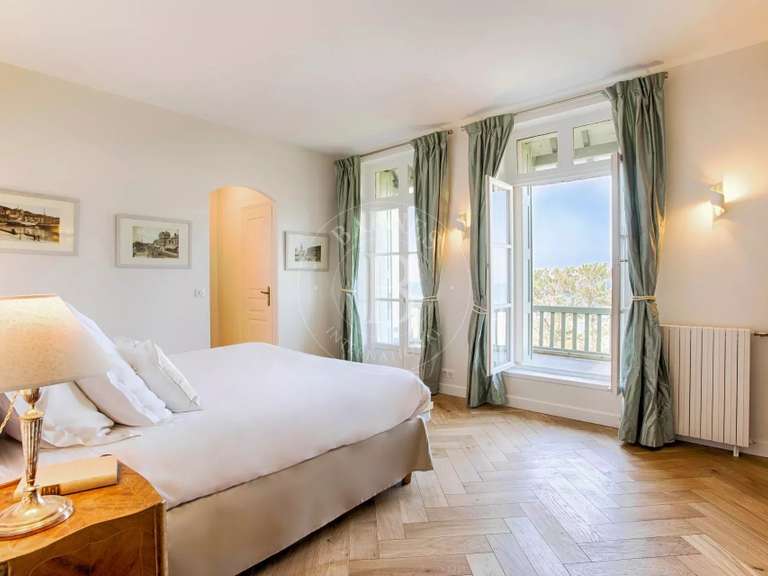 Property Deauville - 20 bedrooms