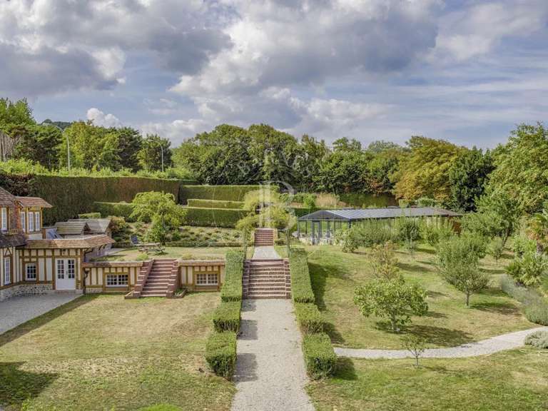 Property Deauville - 20 bedrooms