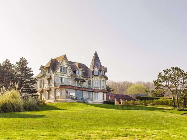 Property Deauville - 20 bedrooms