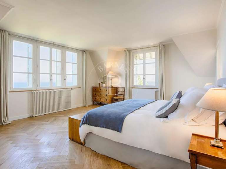 Property Deauville - 20 bedrooms