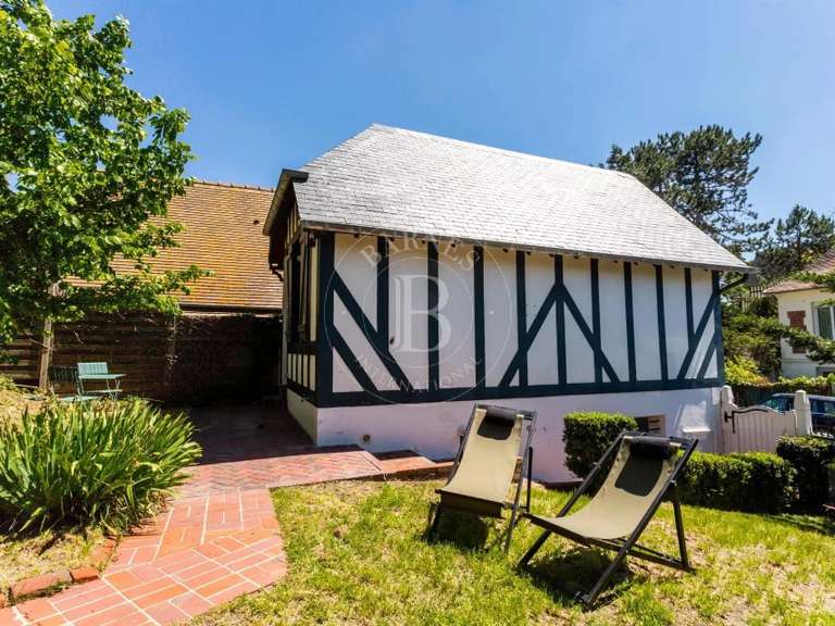 Villa Deauville - 5 bedrooms - 290m²