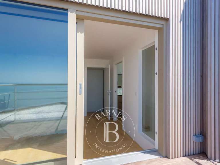 Villa with Sea view Deauville - 4 bedrooms - 260m²