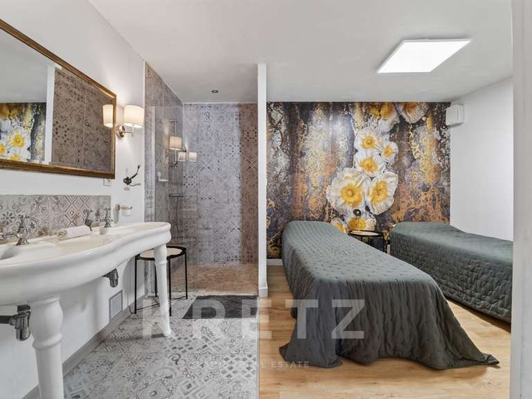 Maison Deaux - 9 chambres - 274m²