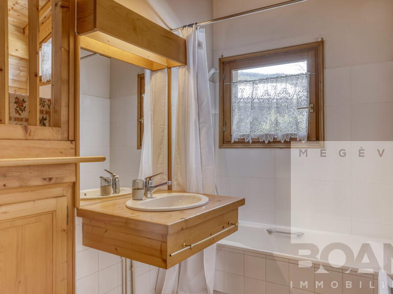 Appartement Demi-Quartier - 4 chambres - 100m²