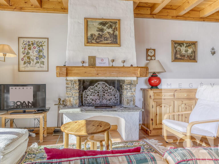 Appartement Demi-Quartier - 4 chambres - 100m²