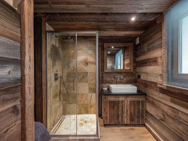 Appartement Demi-Quartier - 4 chambres - 165m²