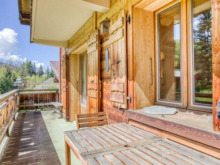 Appartement Demi-Quartier - 3 chambres - 77m²