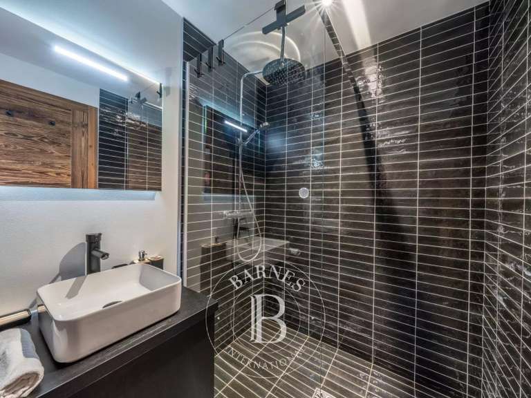 Appartement Demi-Quartier - 3 chambres - 80m²