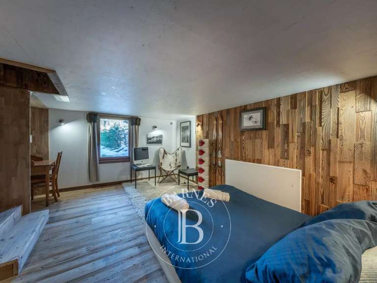 Appartement Demi-Quartier - 3 chambres - 80m²