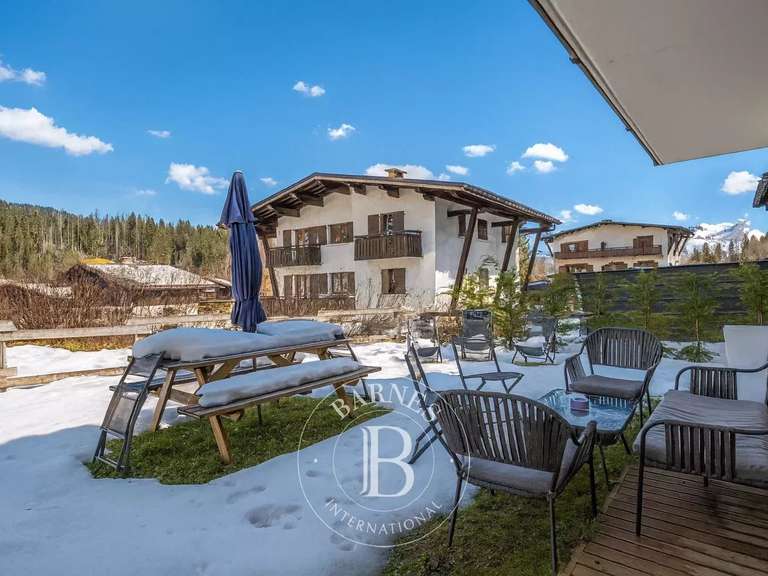 Appartement Demi-Quartier - 3 chambres - 80m²