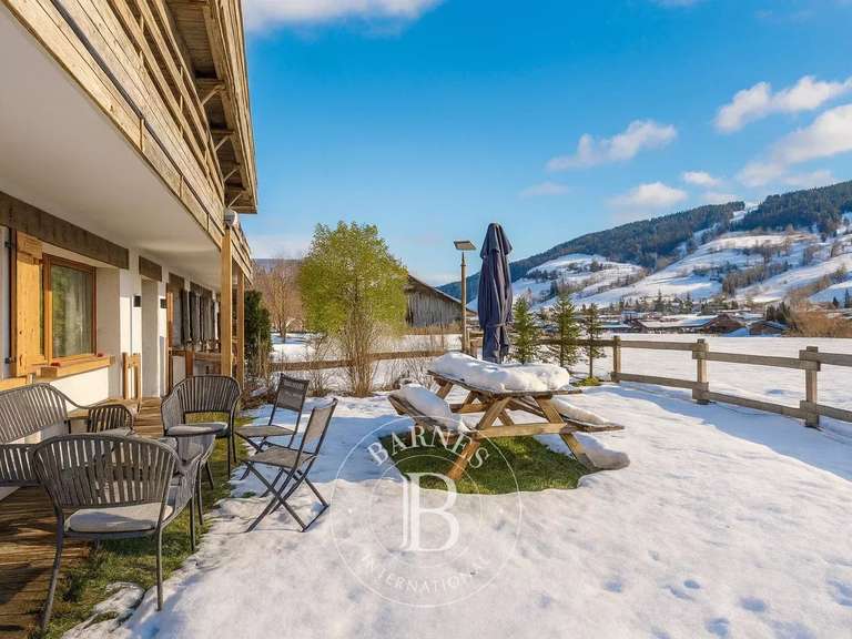 Appartement Demi-Quartier - 3 chambres - 80m²