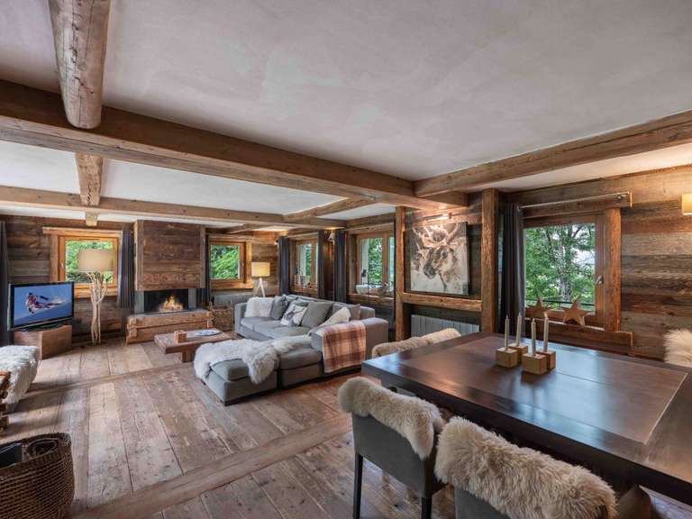 Appartement Demi-Quartier - 4 chambres - 165m²