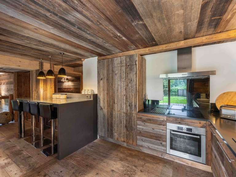 Appartement Demi-Quartier - 4 chambres - 165m²