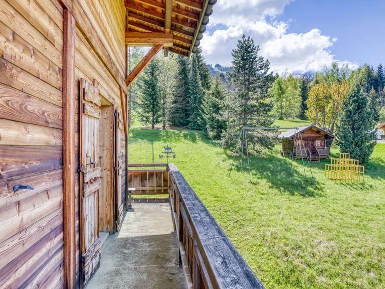 Appartement Demi-Quartier - 3 chambres - 77m²