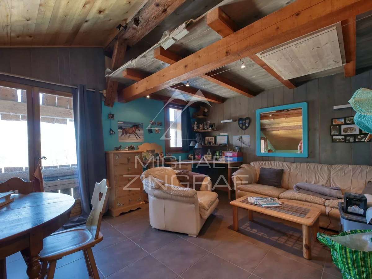 Bien atypique Demi-Quartier