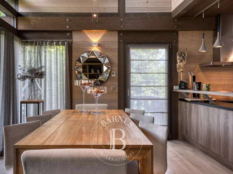 Chalet Demi-Quartier - 5 chambres - 185m²