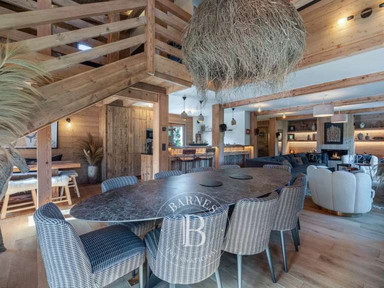 Chalet Demi-Quartier - 5 chambres - 200m²