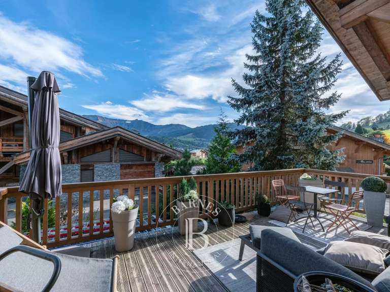 Chalet Demi-Quartier - 5 chambres - 275m²