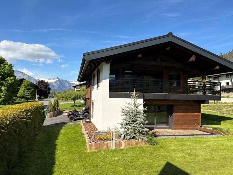 Chalet Demi-Quartier - 5 chambres - 395m²