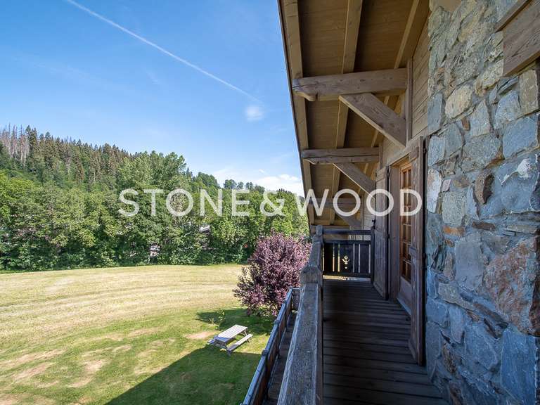 Chalet Demi-Quartier - 5 chambres - 366m²