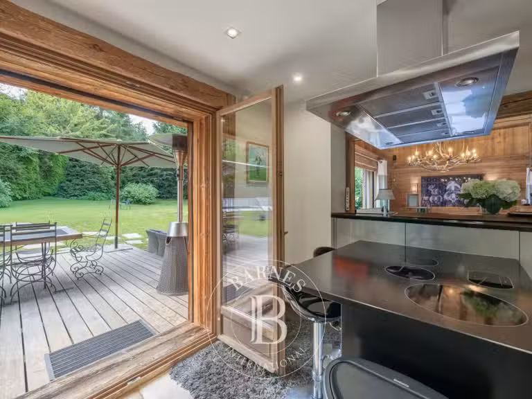 Chalet Demi-Quartier - 5 chambres - 340m²