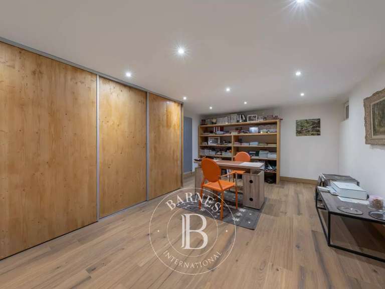 Chalet Demi-Quartier - 5 chambres - 340m²