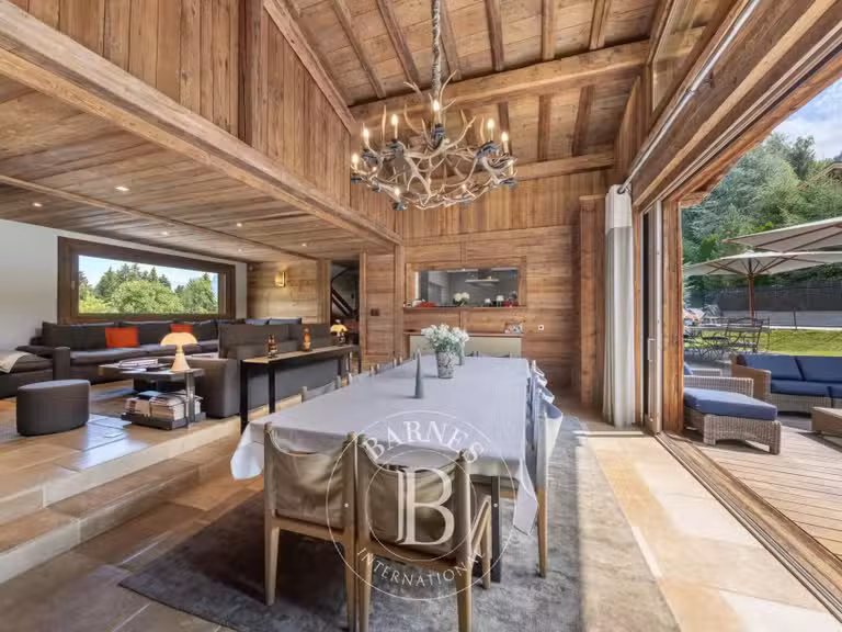 Chalet Demi-Quartier - 5 chambres - 340m²