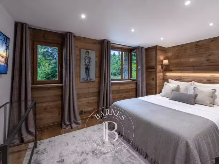 Chalet Demi-Quartier - 5 chambres - 340m²