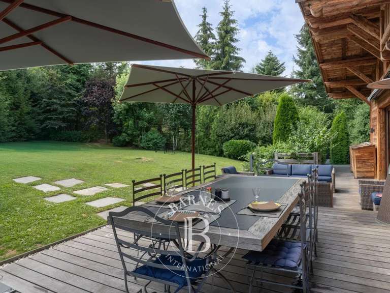 Chalet Demi-Quartier - 5 chambres - 340m²