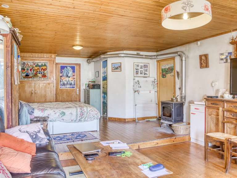 Maison Demi-Quartier - 527m²