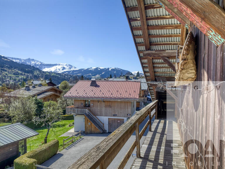House Demi-Quartier - 527m²