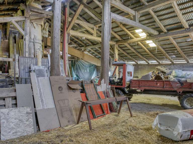 Maison Demi-Quartier - 527m²