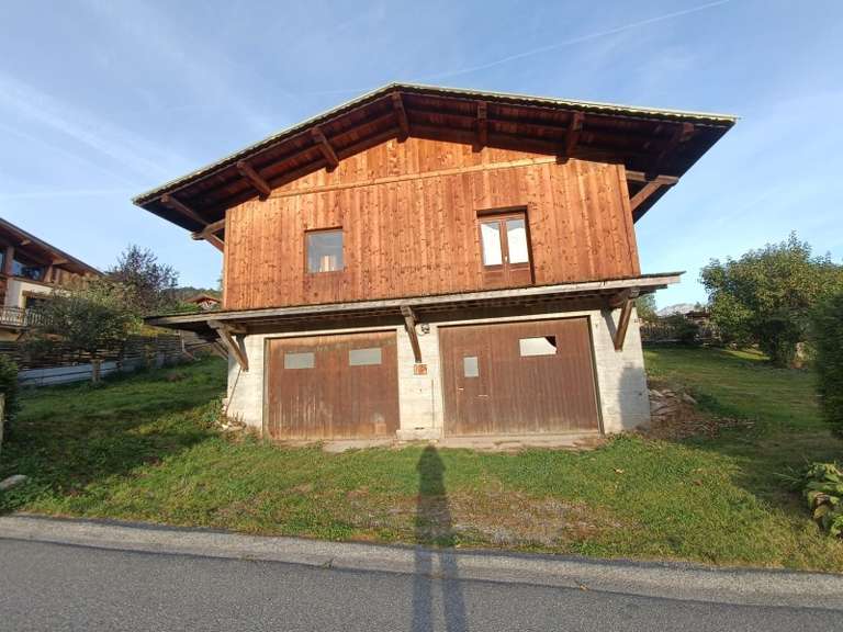 Maison Demi-Quartier - 527m²