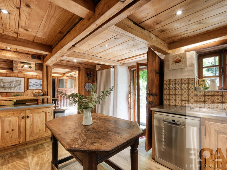 House Demi-Quartier - 11 bedrooms - 365m²