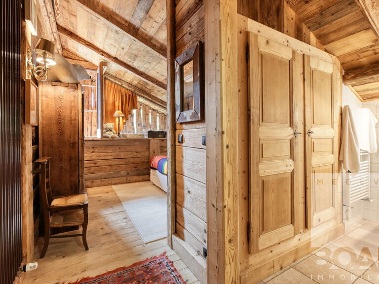 House Demi-Quartier - 11 bedrooms - 365m²