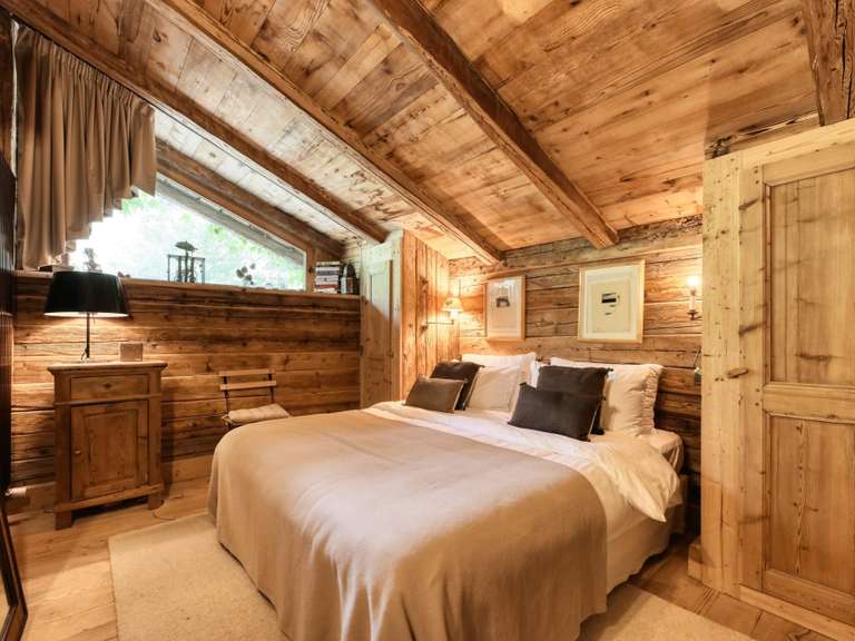 Maison Demi-Quartier - 11 chambres - 365m²