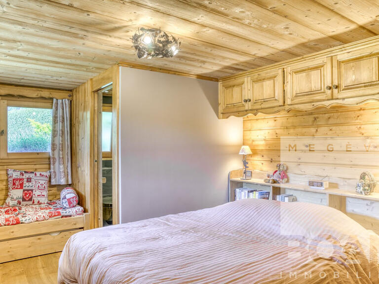 Maison Demi-Quartier - 3 chambres - 81m²