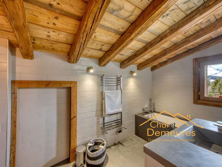 Maison Demi-Quartier - 6 chambres - 307m²