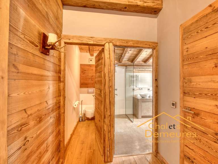 Maison Demi-Quartier - 6 chambres - 307m²