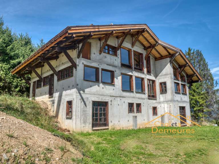 Maison Demi-Quartier - 6 chambres - 355m²