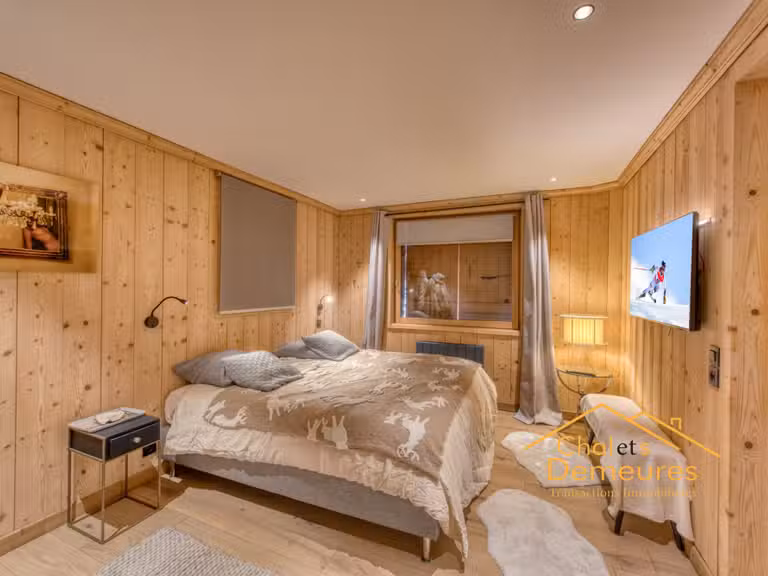 Maison Demi-Quartier - 5 chambres - 217m²