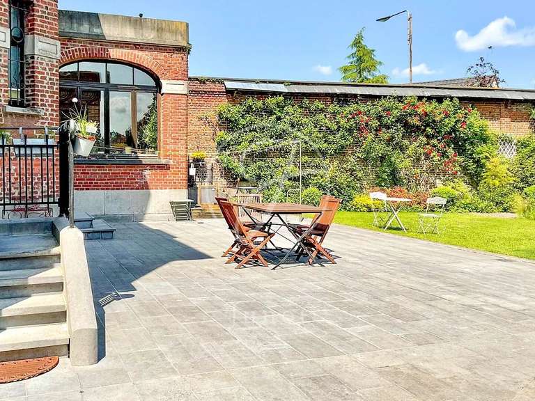 Maison Deûlémont - 8 chambres - 563m²