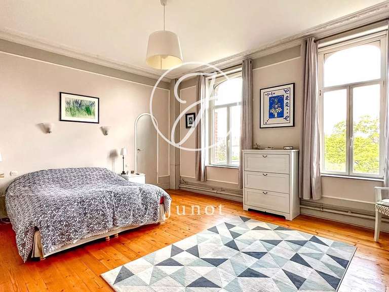 Maison Deûlémont - 8 chambres - 563m²