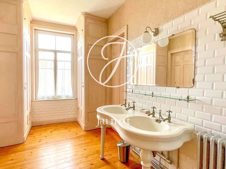Maison Deûlémont - 8 chambres - 563m²