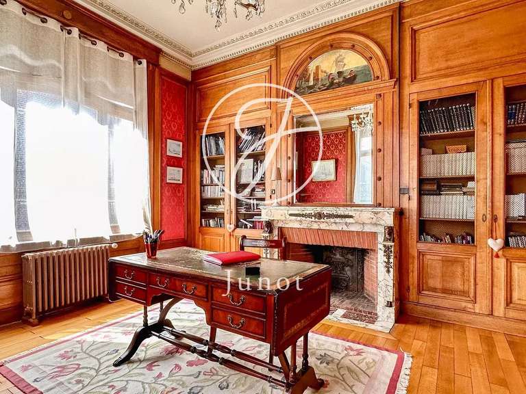 Maison Deûlémont - 8 chambres - 563m²